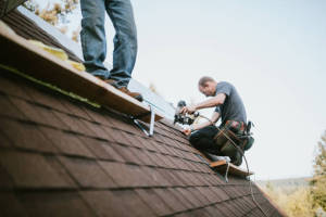 Local Roofers in W Leisenring, PA